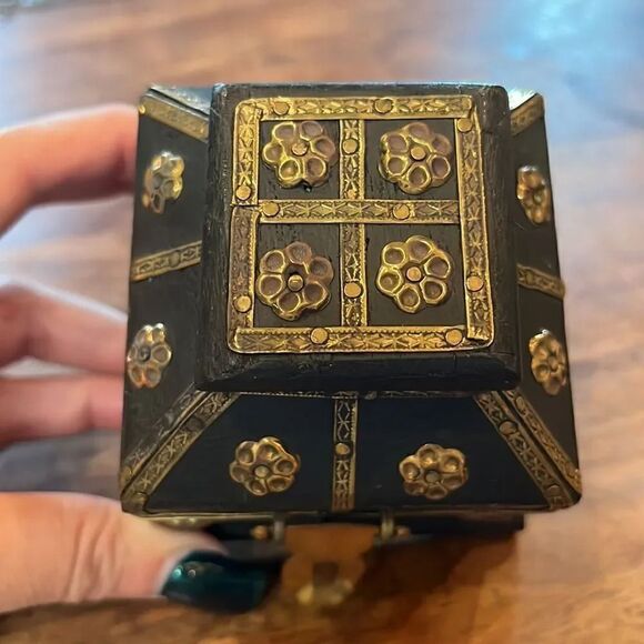 Three Kings Gifts Three Kings Original Gifts Of Christmas Trinket Boxes! - Picture 4 of 15